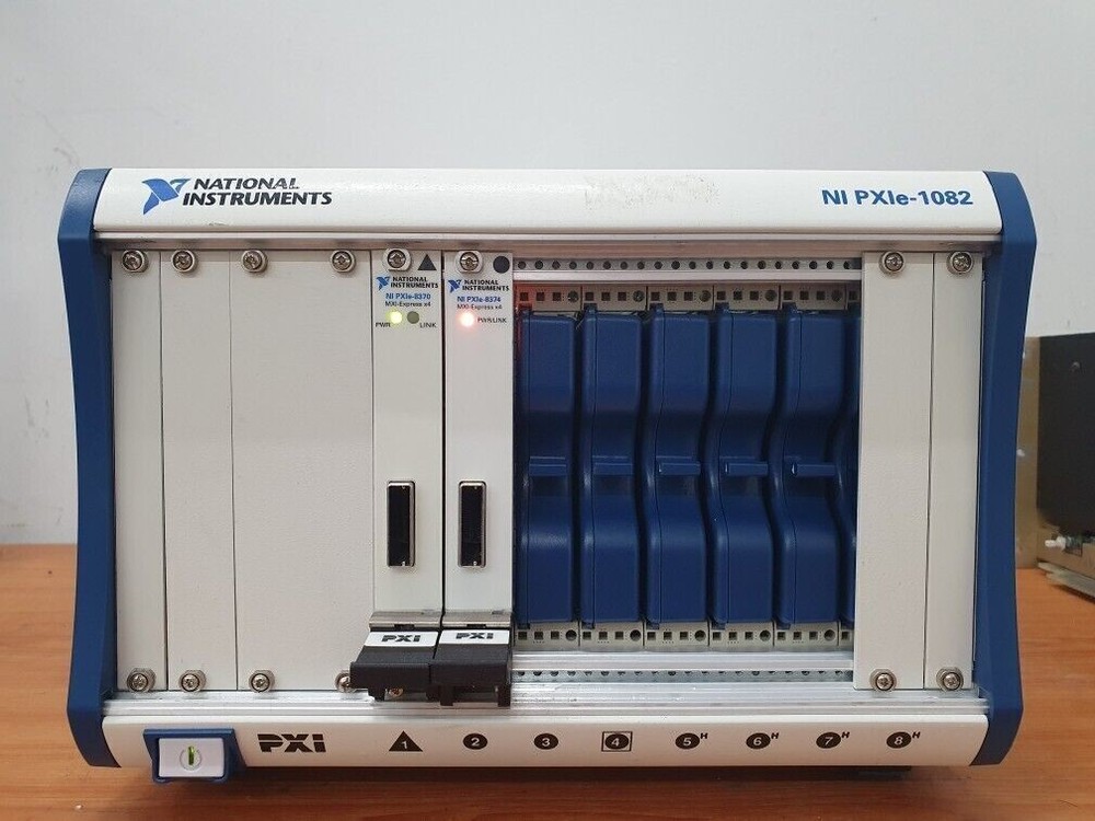 ONE PXIe-1082 National Instruments Used