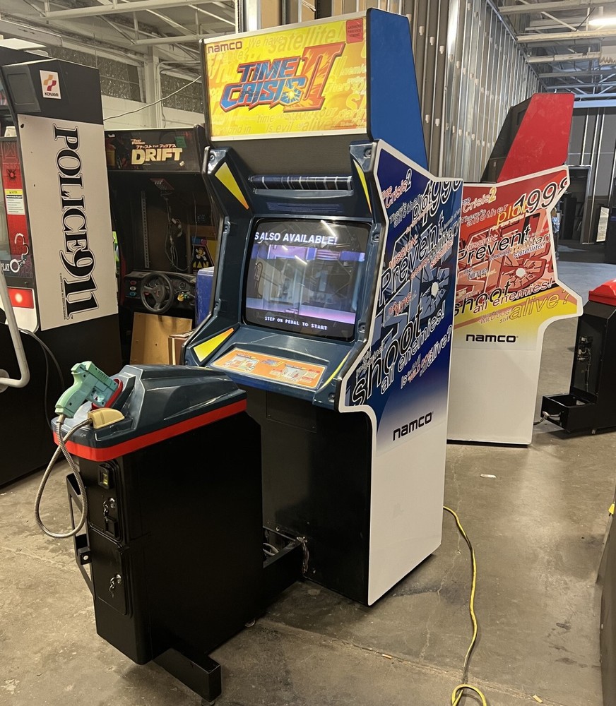 TIME CRISIS II ARCADE MACHINE by NAMCO
