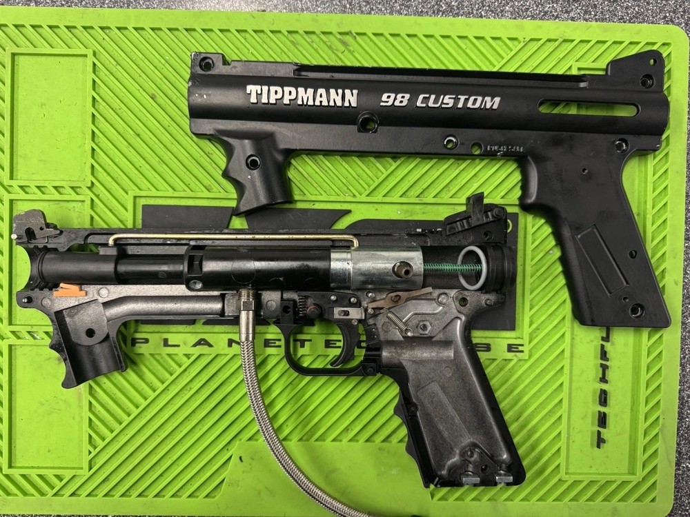 Tippmann Model 98 Custom. Cleaned and tested. Rare.