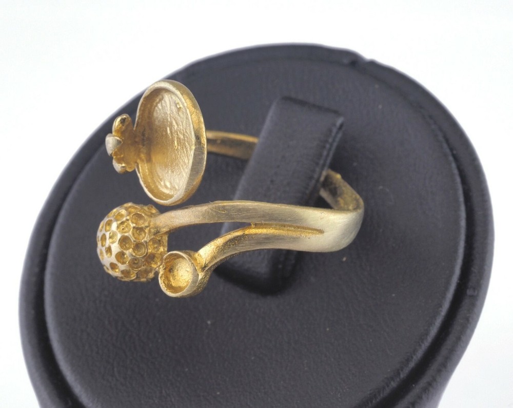 Adjustable Ring Bezel - Raw brass (19mm 9US inner size - Adjustable ) OZ2849