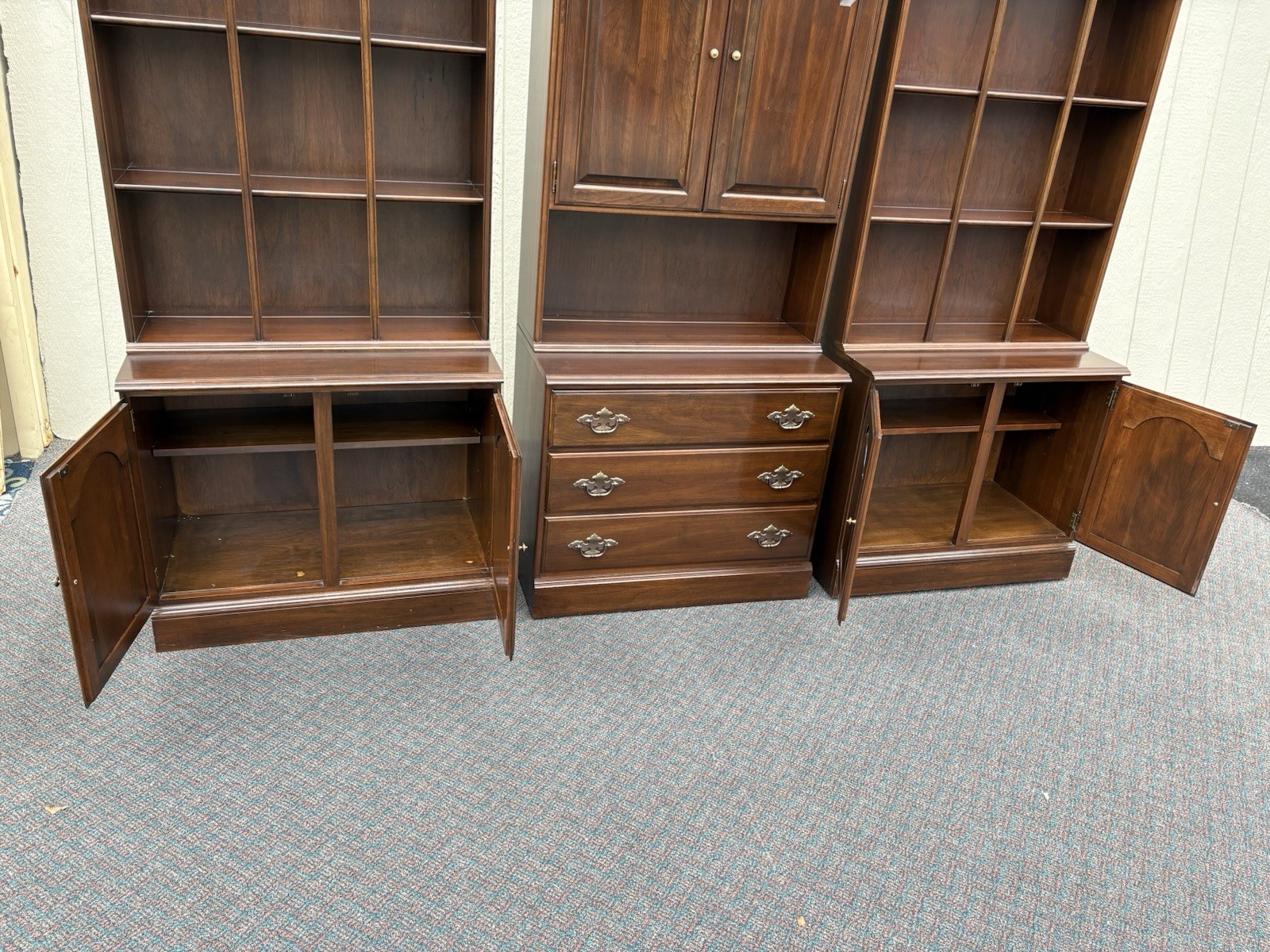67246 3 Section Ethan Allen Wall Unit Bookcase Cabinet