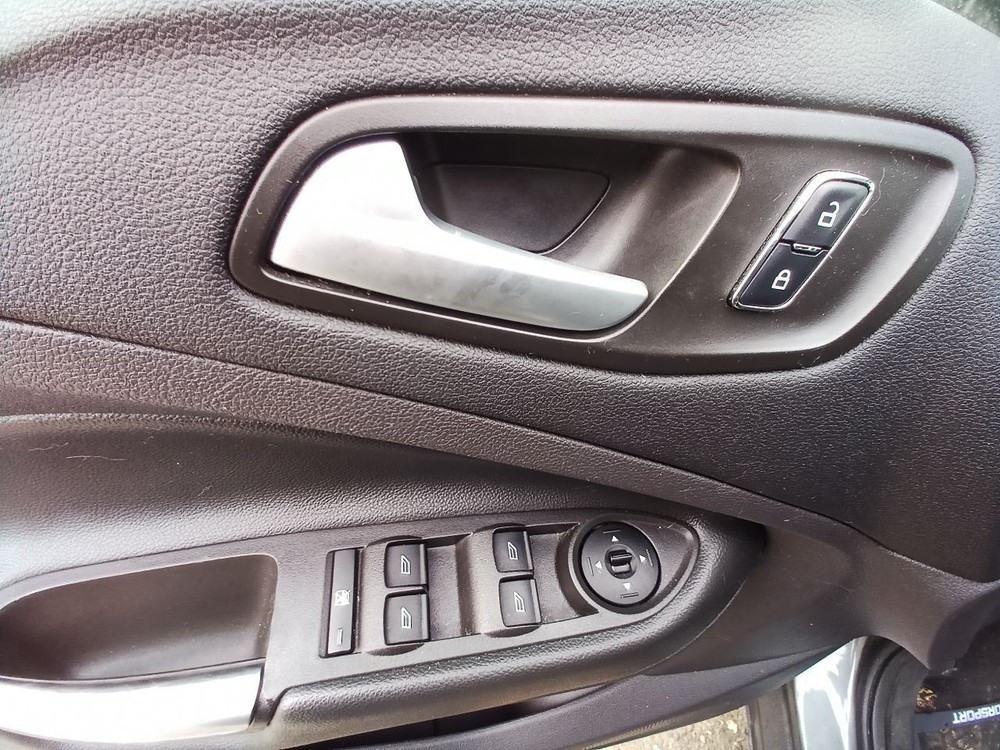 2016 ESCAPE Jack with tool 12744833