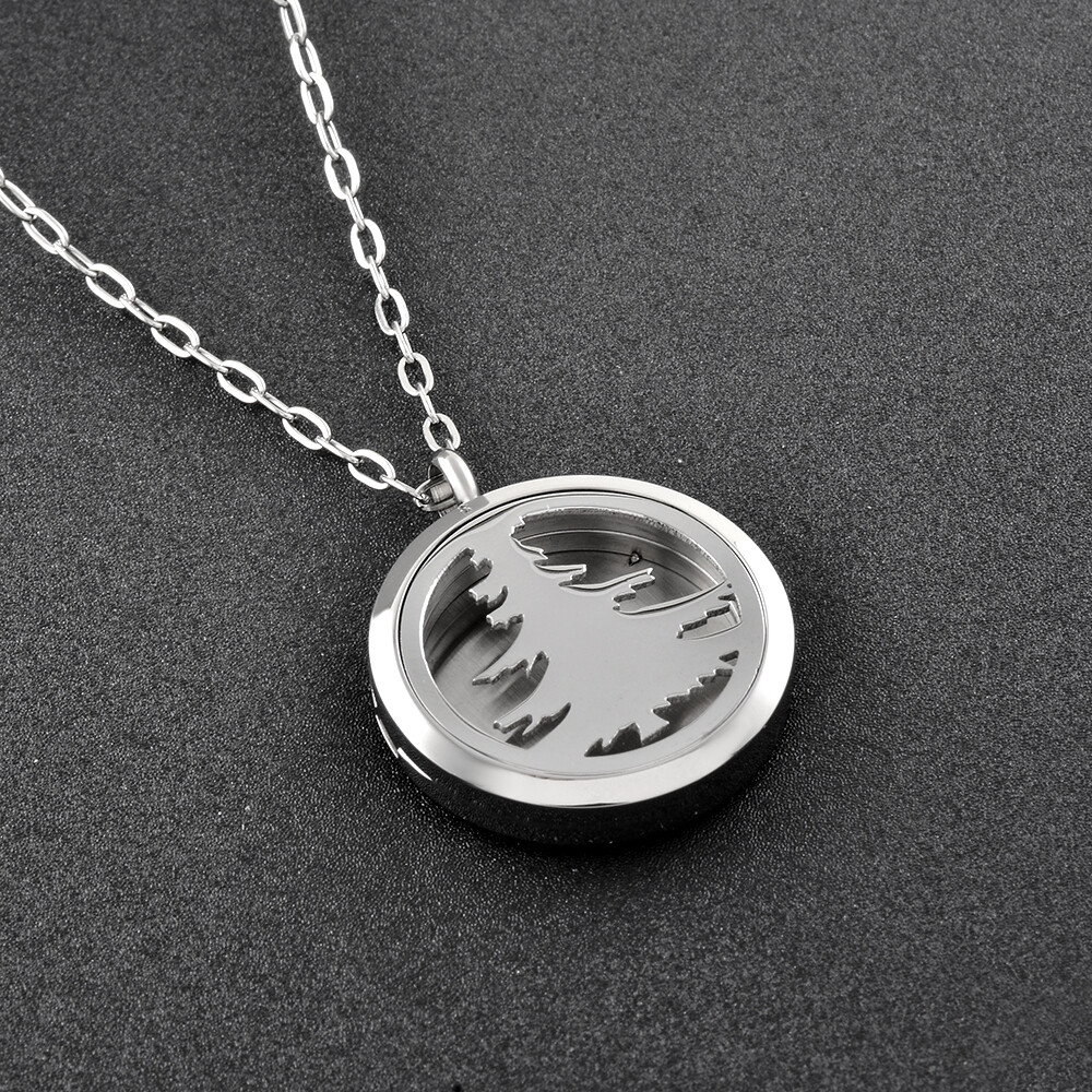 Openwork Christmas Tree Perfume Aromatherapy Diffuser Pendant Necklace Gift
