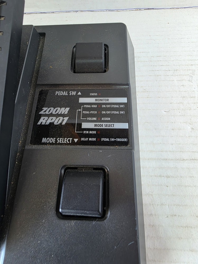 ZOOM Rp01 Sound Effector Pedal