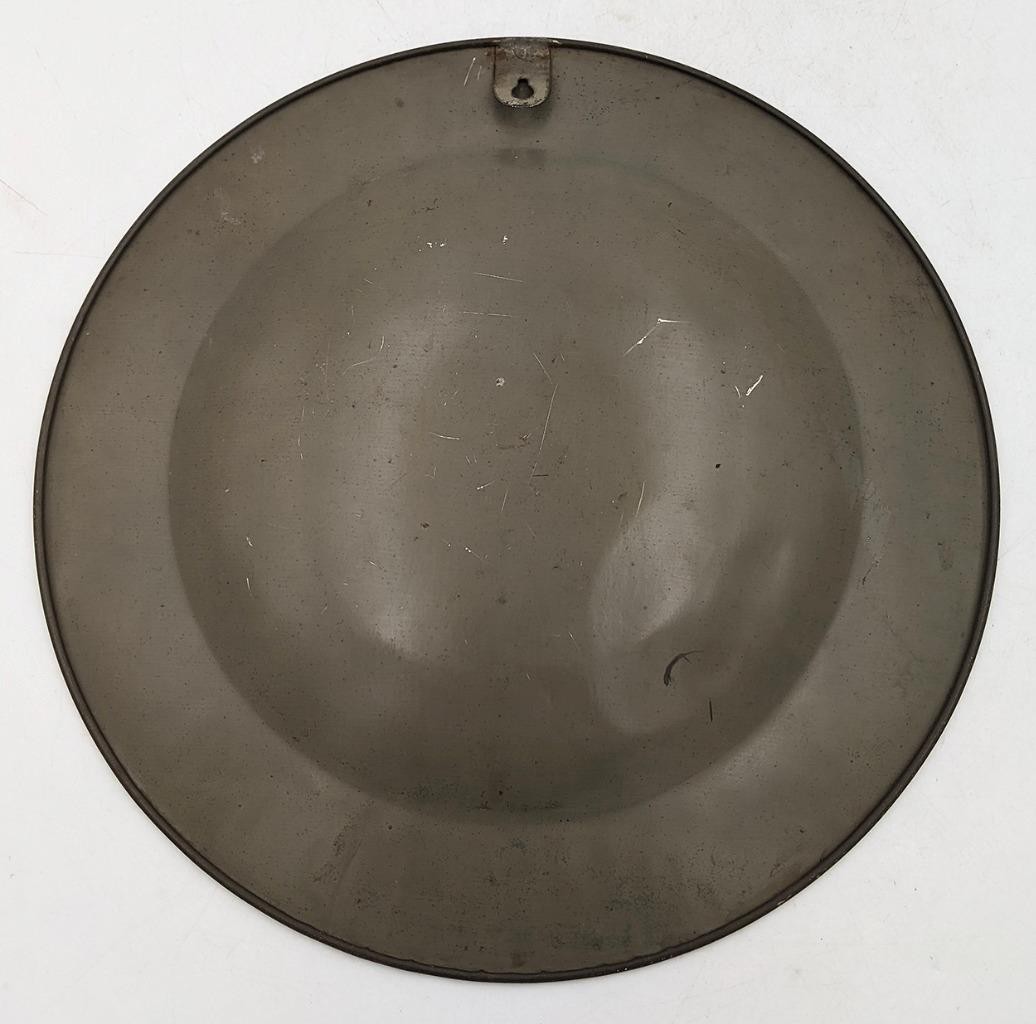 MAORI CHIEF NEW ZEALAND ILES ROTORUA PHOTOGRAPHIC TOLEWARE DISH c1901-1905