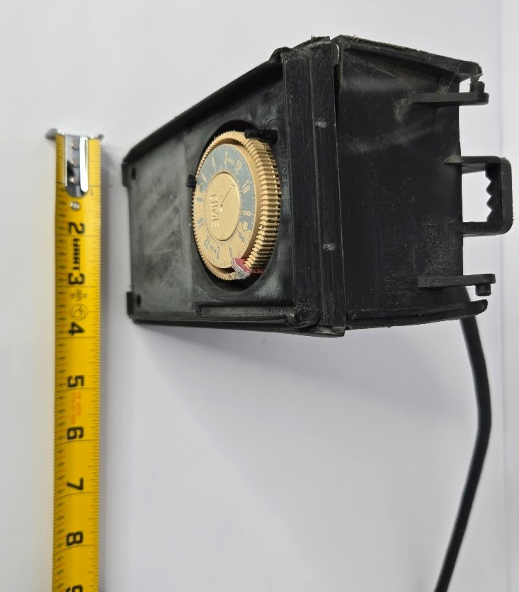 Landscape Lighting Transformer Timer Not Tested / Parts