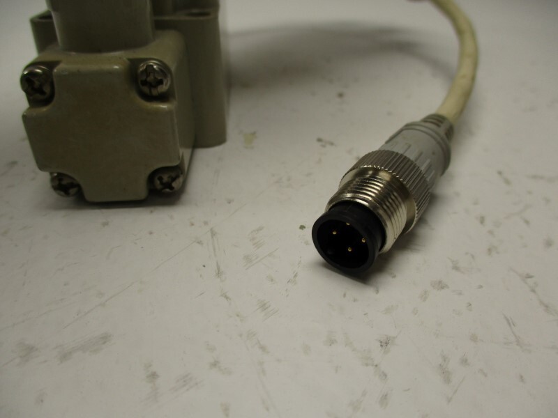 YAMATAKE 1LS74-JWC-P025 UNMP