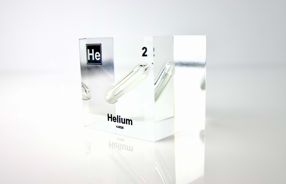 Helium Element Cube