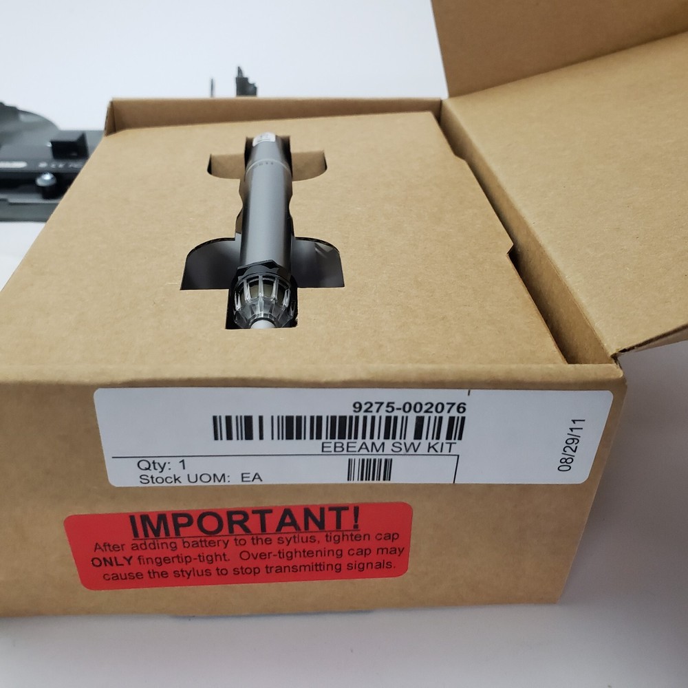 Chief WM2I interactive short-throw upgrade kit w/ wmiusbb/e Luidia eBeam