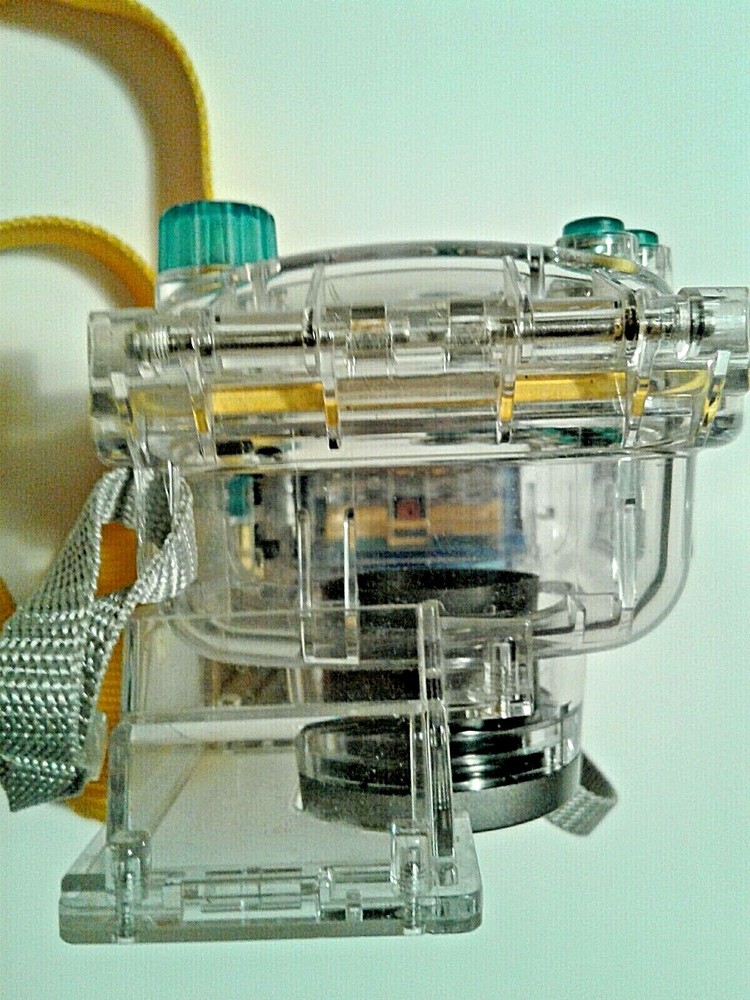 Canon Waterproof Camera Case. WP-DC800. Great Condition