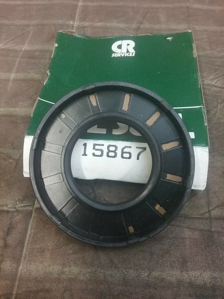CR Services Oil Seal 15867