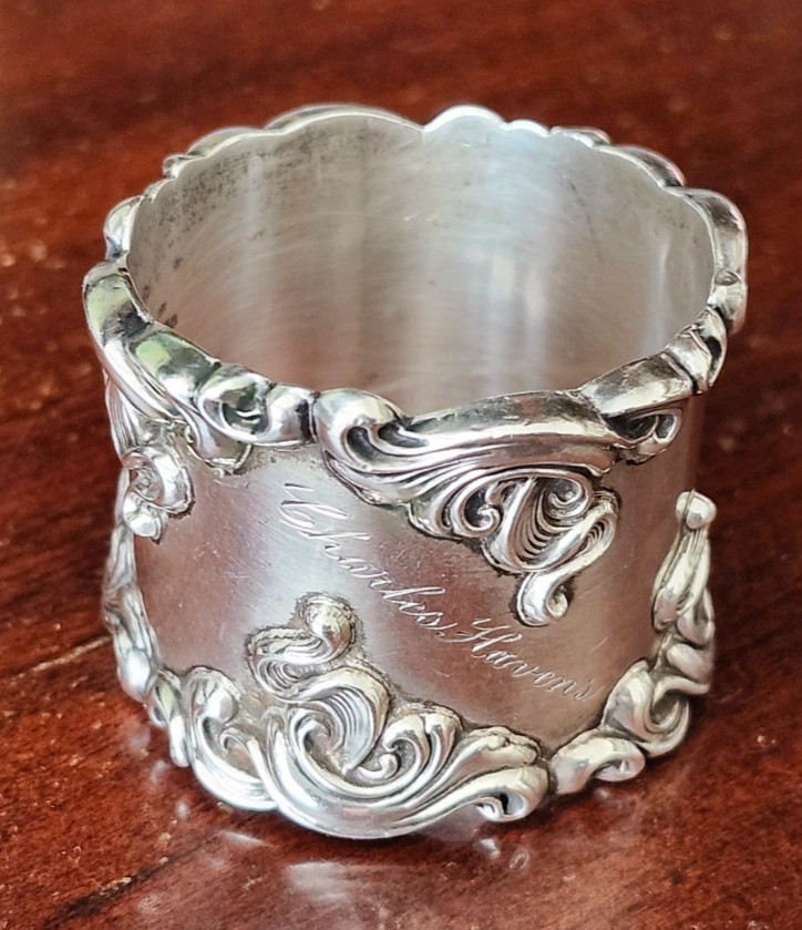 STERLING SILVER LARGE NAPKIN RING ~ ROCOCO ~"CHARLES HAVENS" SCRIPT