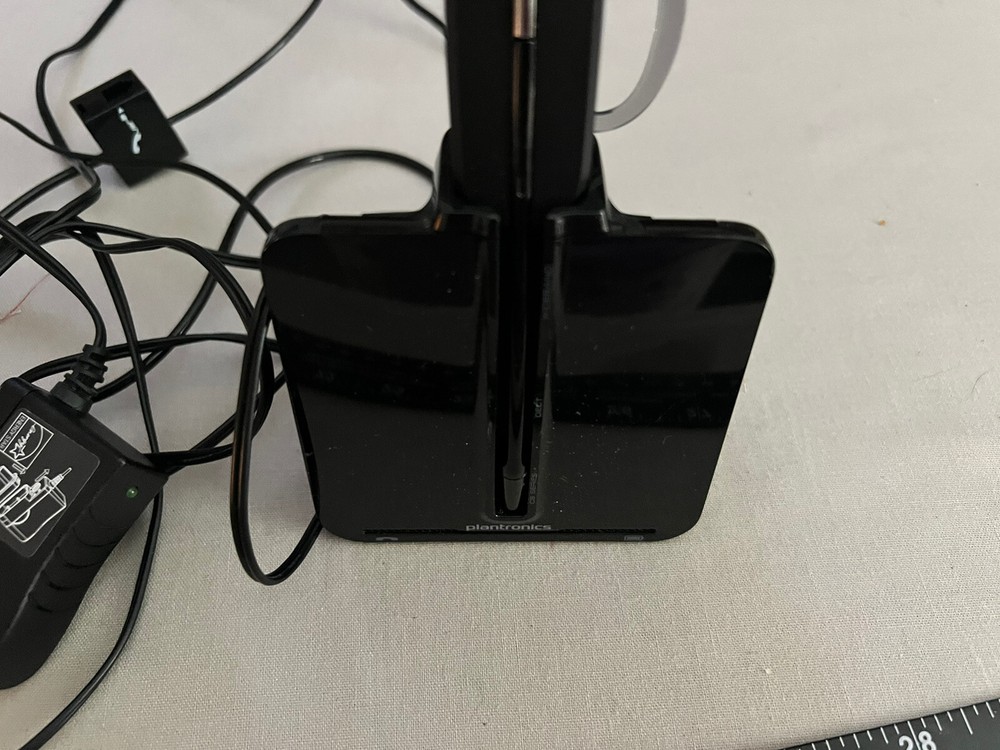 Plantronics CS540 (C054) Wireless Headset, Earloop, Base, Phone/Power Cord