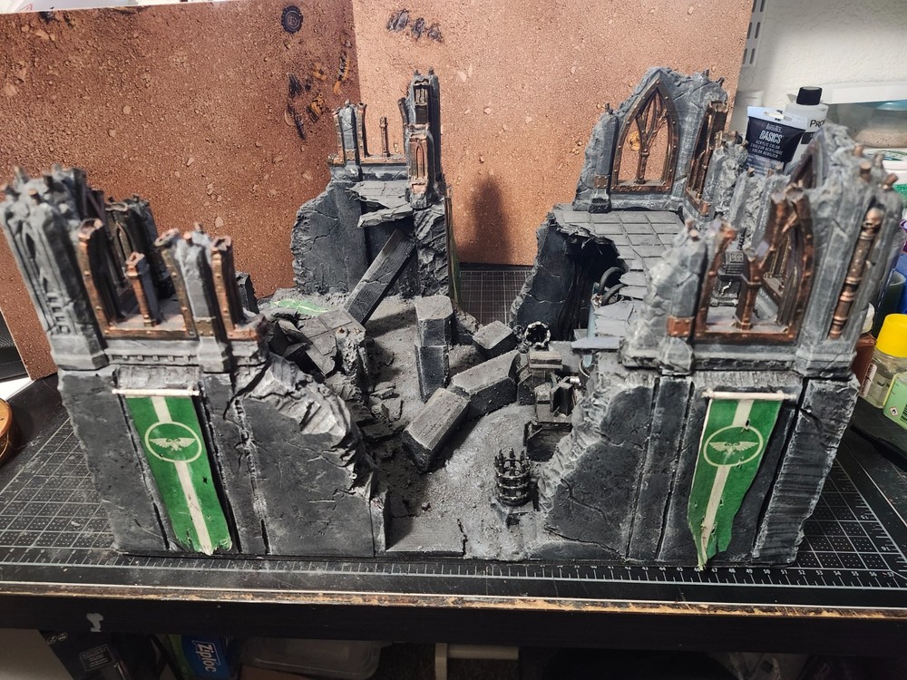 scratch built large ruin for wargaming