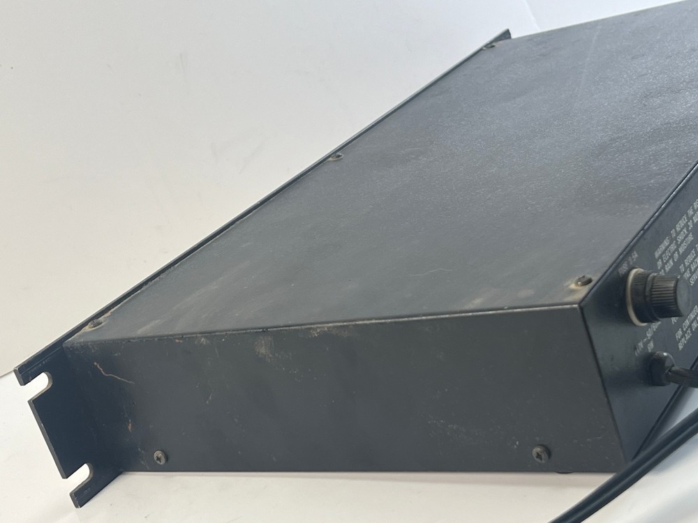 KMD Sound Electronics Model: EQ31M Graphic Equalizer