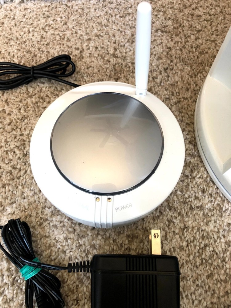 Outdoor/Indoor Bluetooth Wireless Solar Powered Speaker