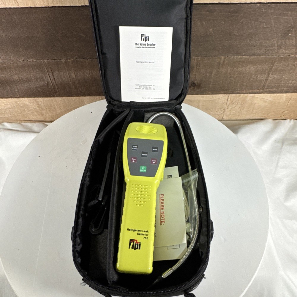 TPI 755 Refrigerant Leak Detector With Case