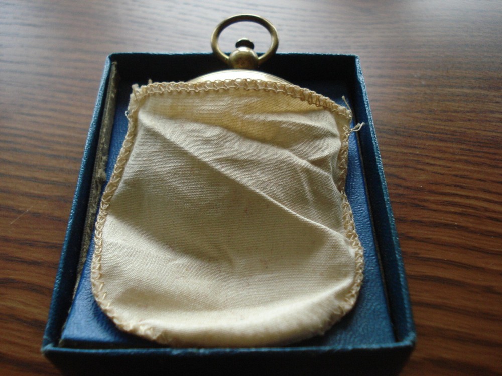 REAL NICE ,SCARCE,WW-2 BRASS WALTHAM COMPASS W/ORIGINAL POUCH AND BOX W-24