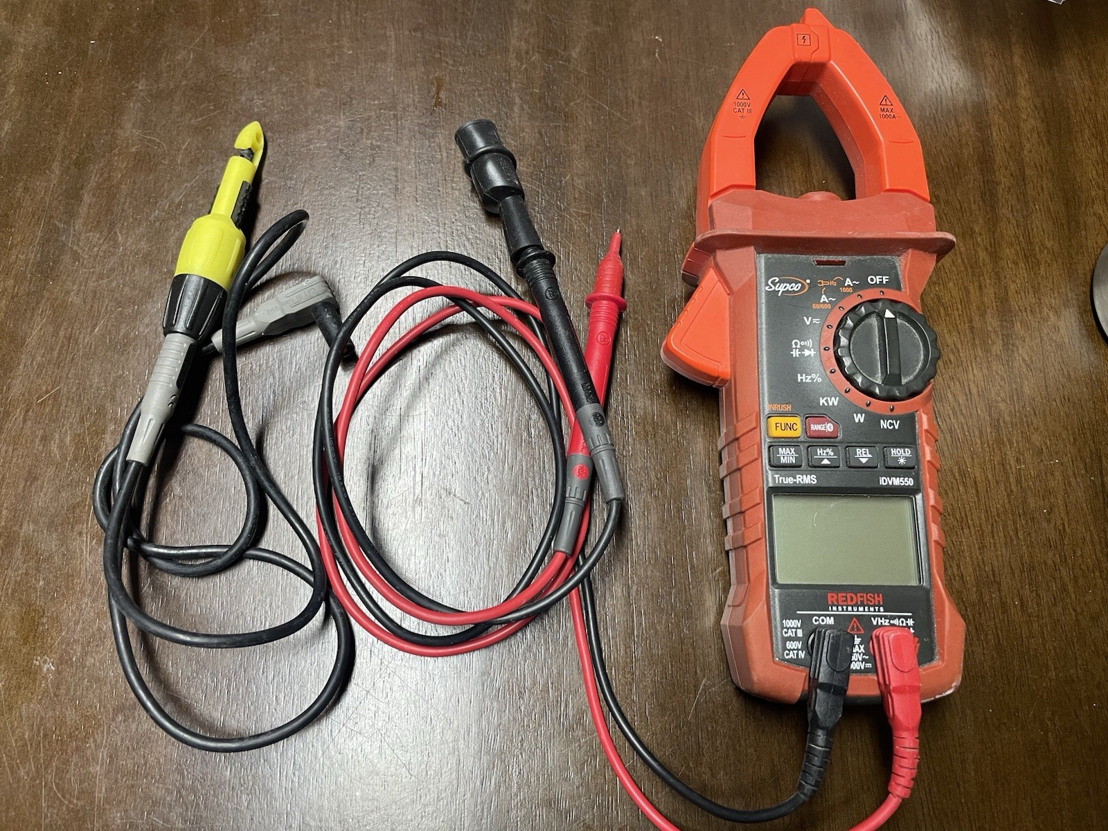 Supco Redfish iDVM 550 Clamp Meter