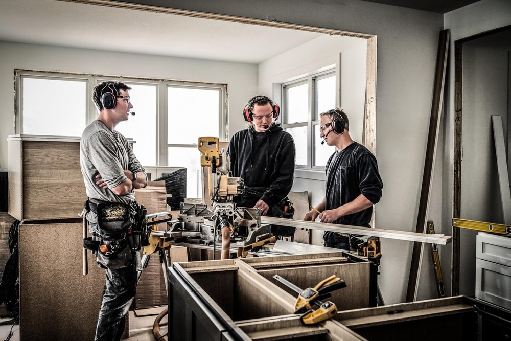 3M Pro-Comms Electronic Hearing Protector, Wireless Pro-Comms, Black/Red