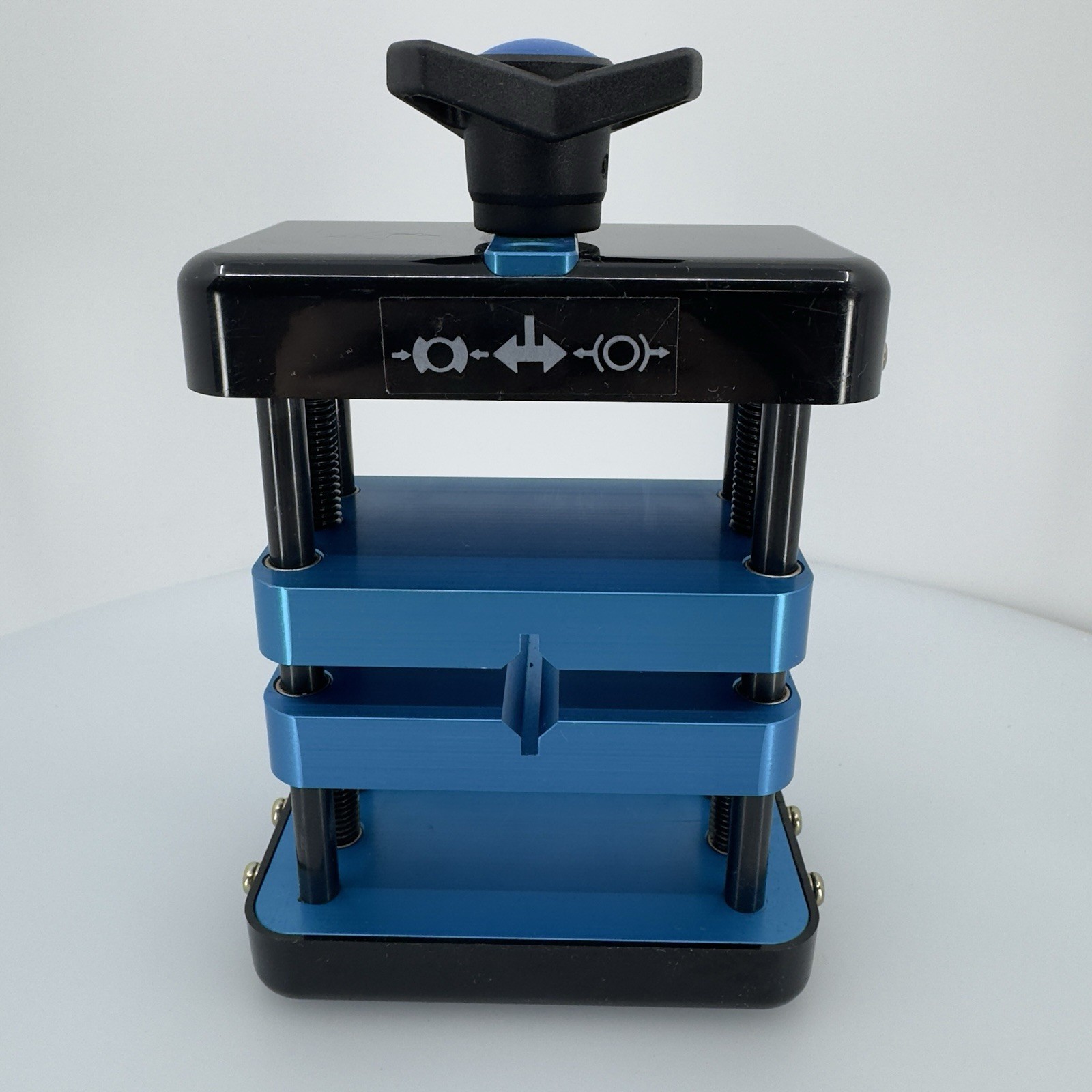 ROCKLER Self centering drill vise centering tool for pen drilling No Hex Key