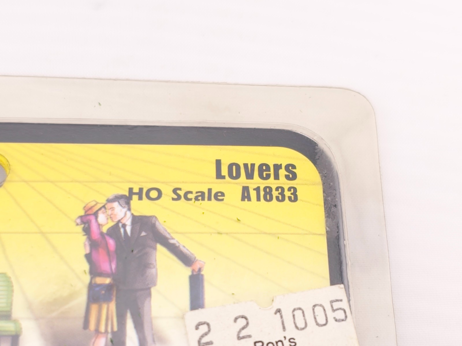 Woodland Scenics HO Scale Lovers A1833 Figures People Model Train Layout NEW