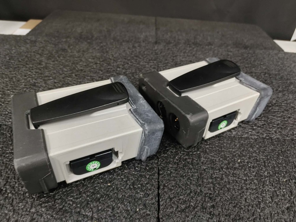 Riedel WB-2 Acrobat Digital Wireless Intercom Wireless Beltpack Headset Station