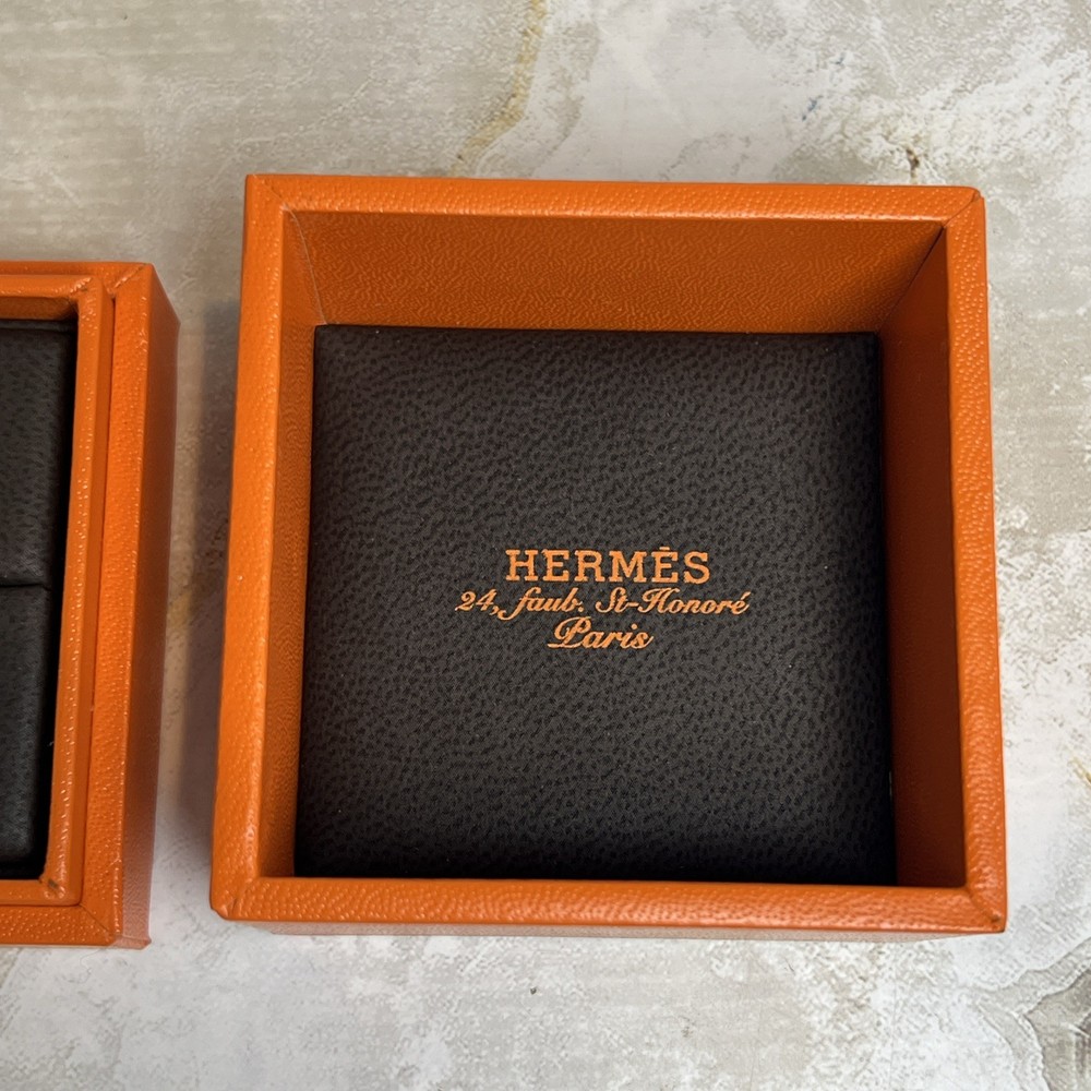Authentic Hermes Paris Empty Ring Box Only 2.5" x 2.5" x 2.18" Designer
