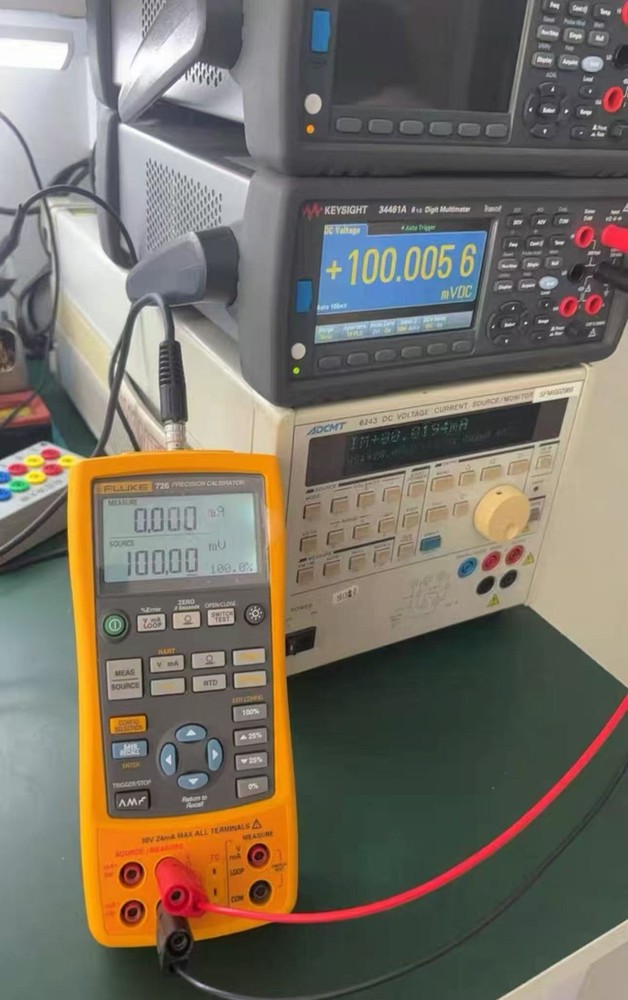 Fluke 726 Precision Multifunction Process Calibrator