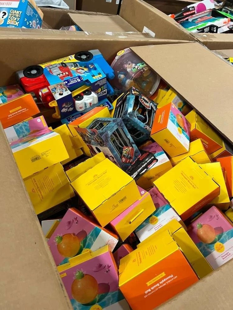 🔥 New Overstock Box – Mixed Merchandise Mystery Bundle