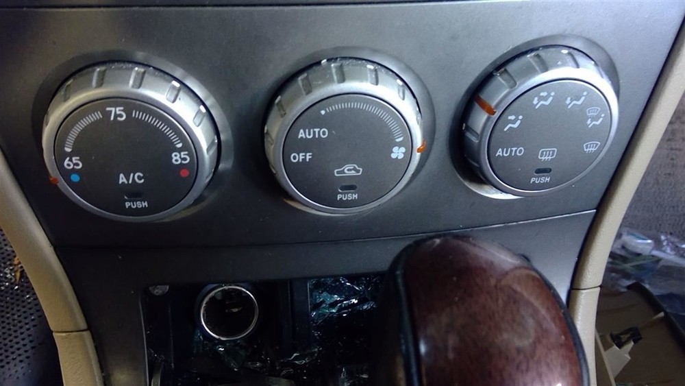 FORESTER 2006 Fuse Box Cabin 6908