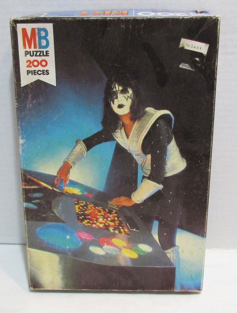 KISS 1978 ACE FREHLEY JIGSAW PUZZLE by MILTON BRADLEY 200 PIECES COMPLETE #4990