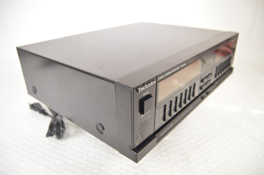 Technics SH-E70A 7-Band Graphic Equalizer W/ Spectrum Analyzer Tested Excellent