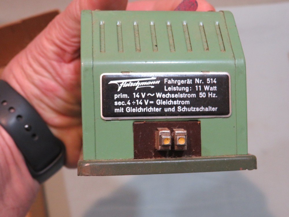Vintage Fleischmann HO Scale 502/110 Transformer & 514 Cab Control Unit Untested