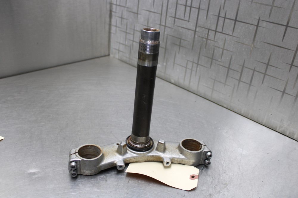06-08 Ninja 650 EX650 650R Lower Triple Tree Clamp