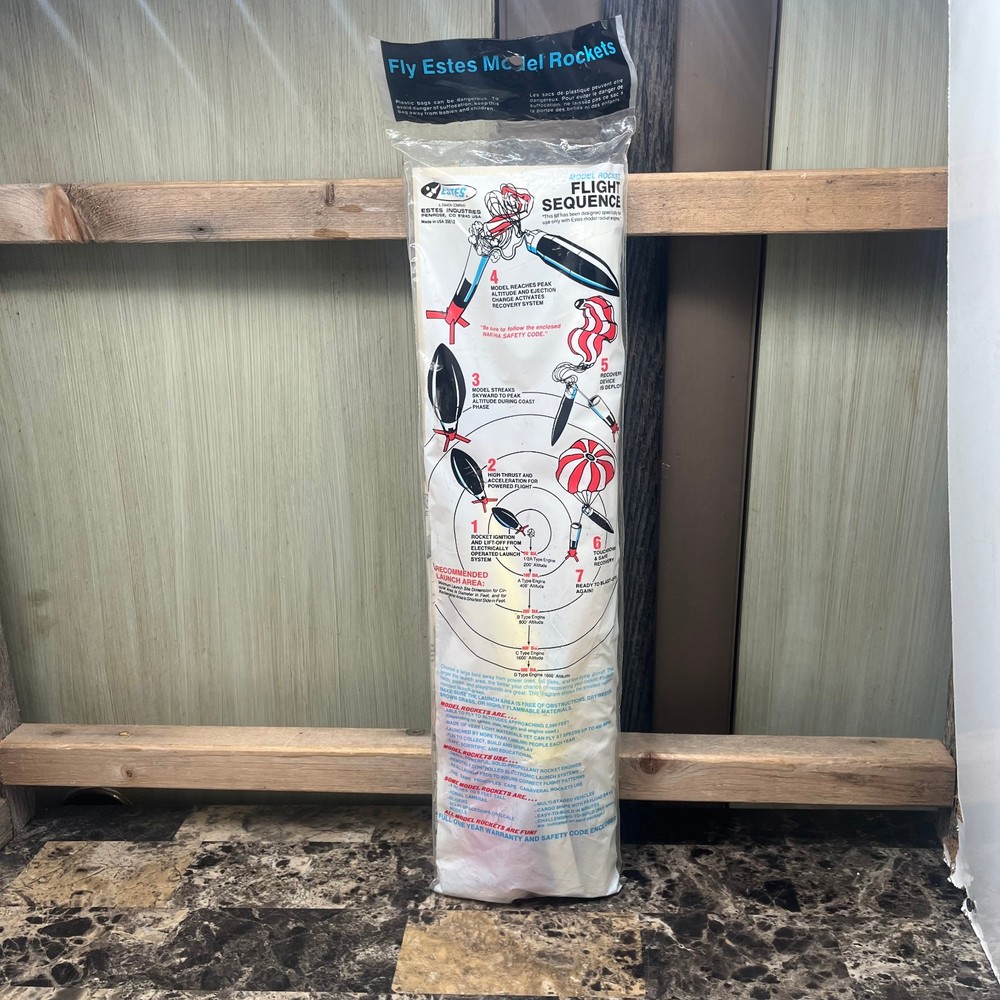 Estes Flying Model Rocket Helio Copter Skill Level 2 #1995 - NEW