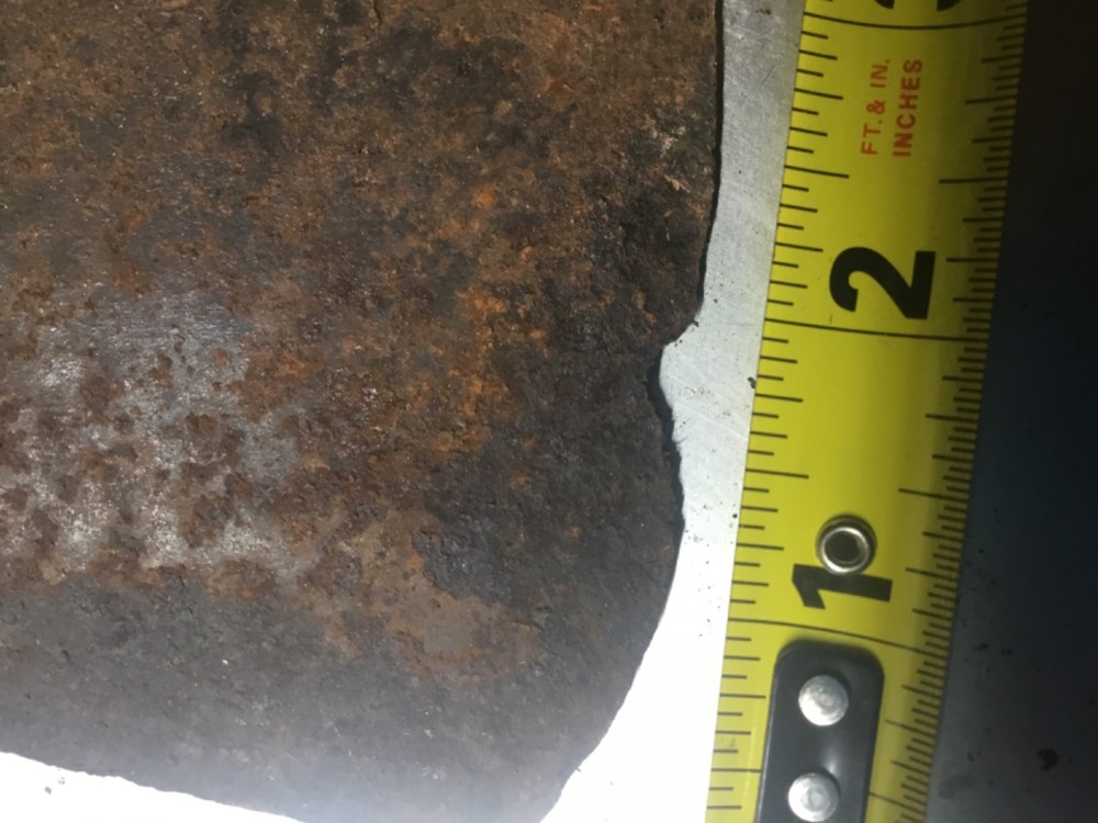 PLUMB SINGLE BIT AXE HEAD USA - VINTAGE LOGGING Rusty Antique
