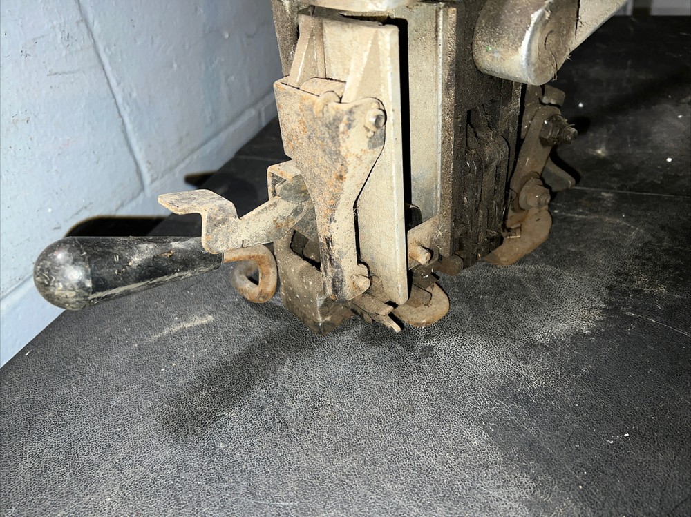 US Steel Supply Strapping Machine Model 657