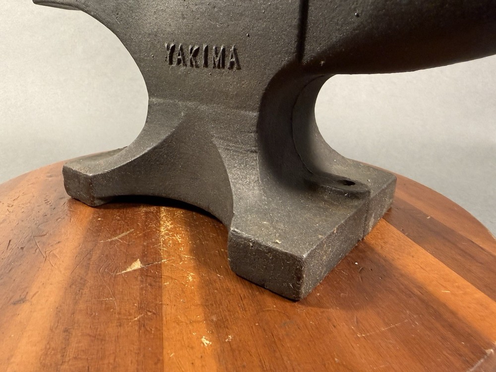 Vintage 29lb Yakima Anvil By Cascade Casting Co. Blacksmith