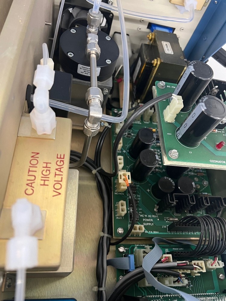 THERMO ENVIRONMENTAL INSTRUMENTS NO-NO2-NOX ANALYZER TRACE LEVEL