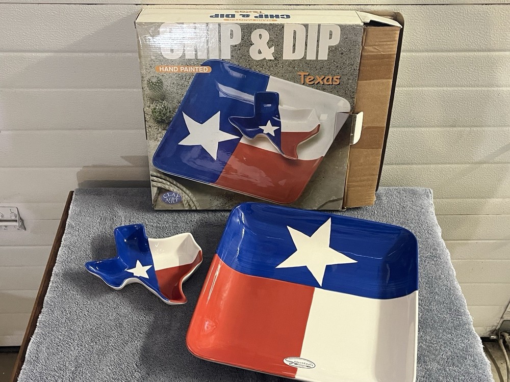 Texas Chip & Dip Pottery set - NIB!