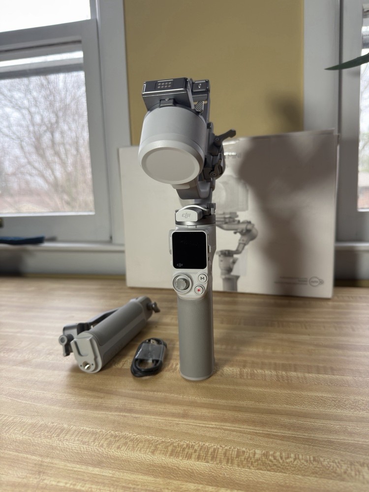 *READ* Dji Rs 4 Mini Combo, Gimbal Stabilizer For Cameras