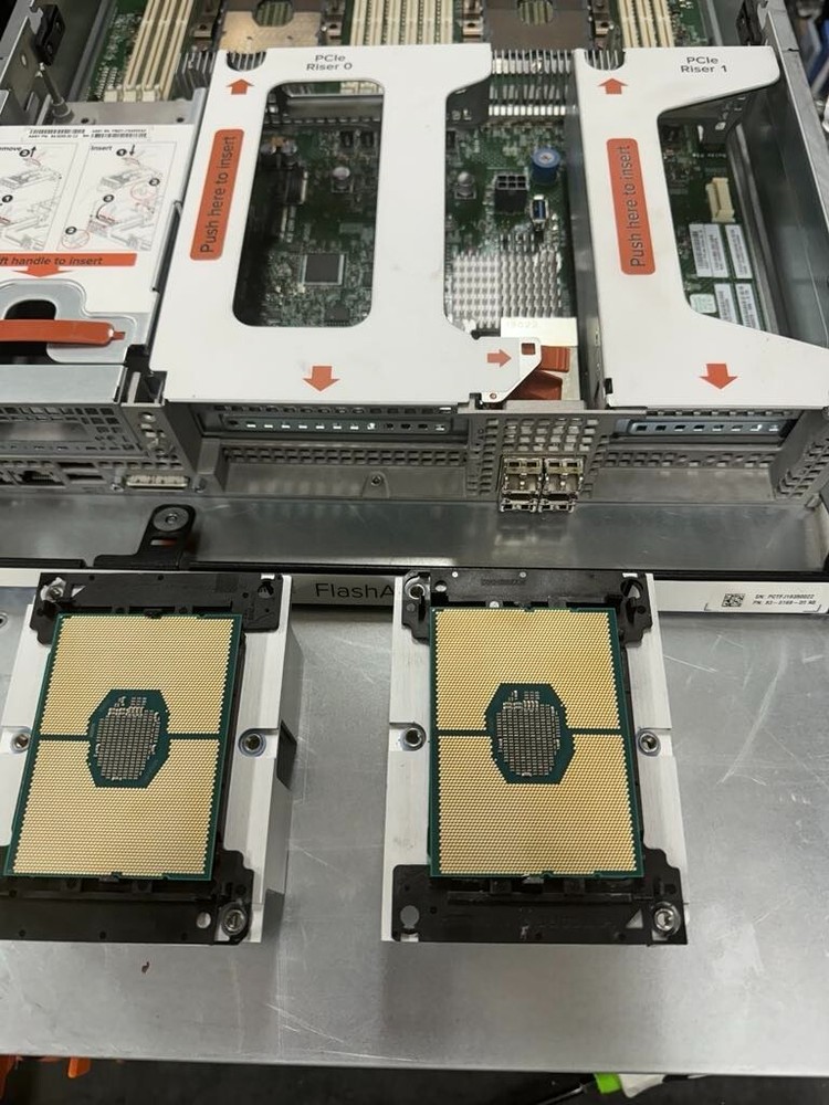 Pure Storage 83-0169-00 Flash Array X20 R2 "NO RAM INTERFACE/SSD"