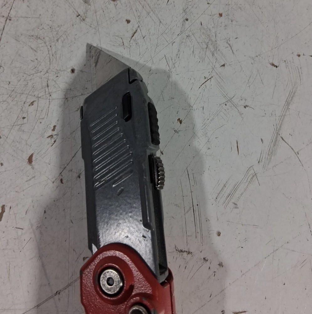 Craftsman Utility Box Cutter Red
