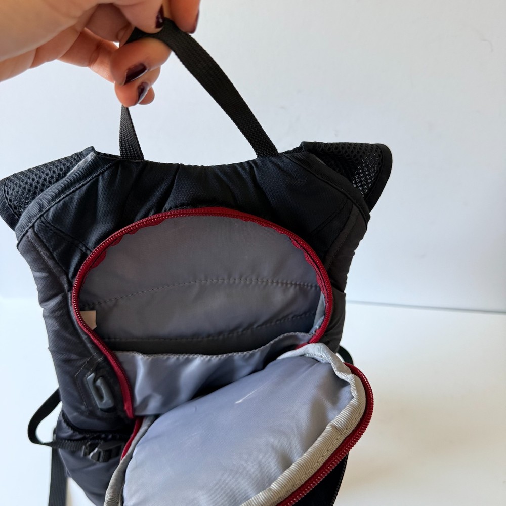 Camelbak Lobo Hydration Pack Backpack Hiking Day Bag Black Gray Red - No Bladder