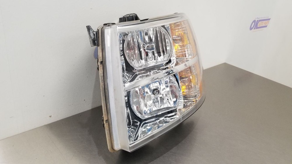 13 CHEVY SILVERADO 2500 HEADLIGHT HEADLAMP LEFT DRIVER