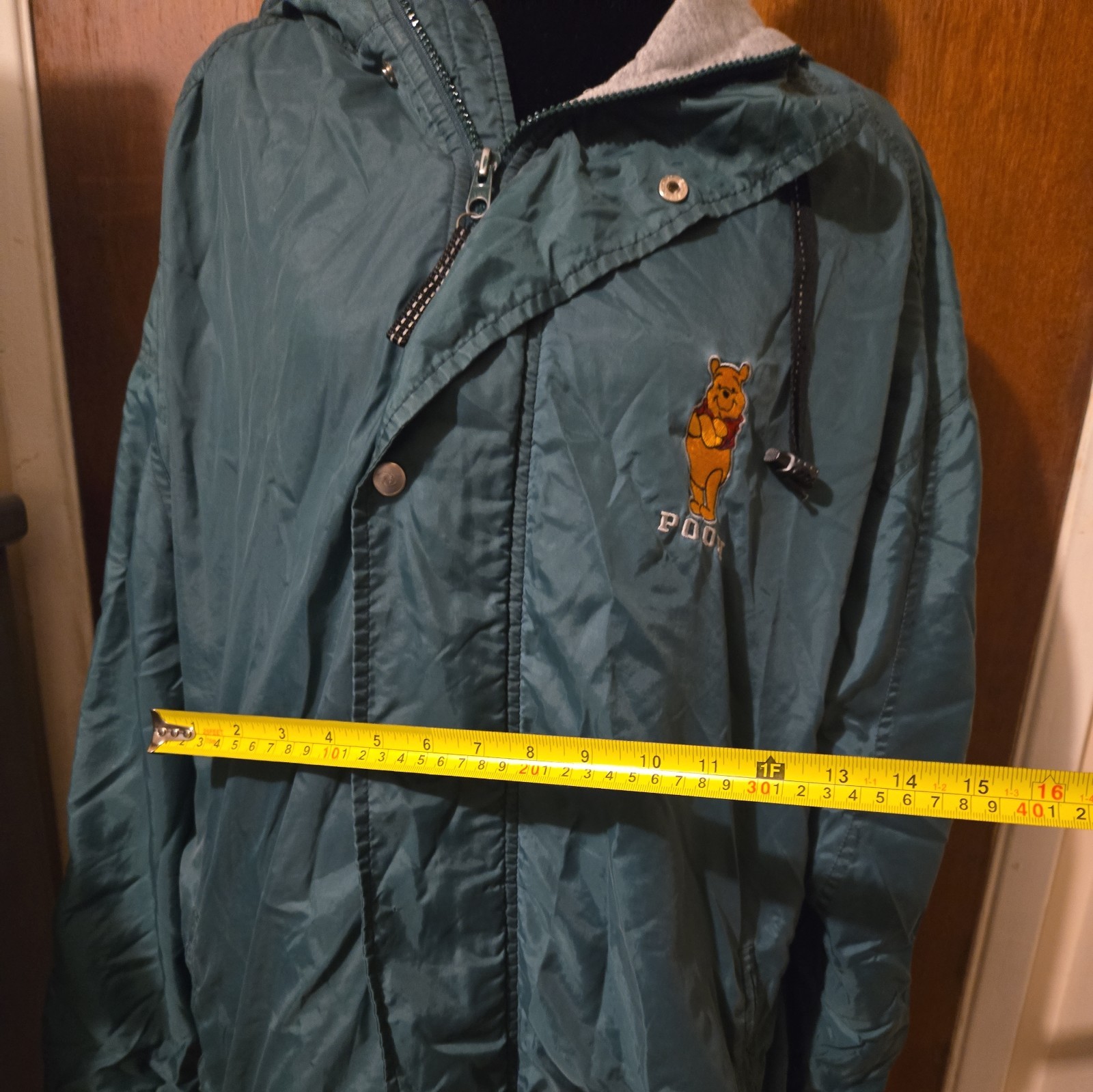 Vintage 90s Disney Store Winnie the Pooh Nylon Windbreaker Jacket Size X Large