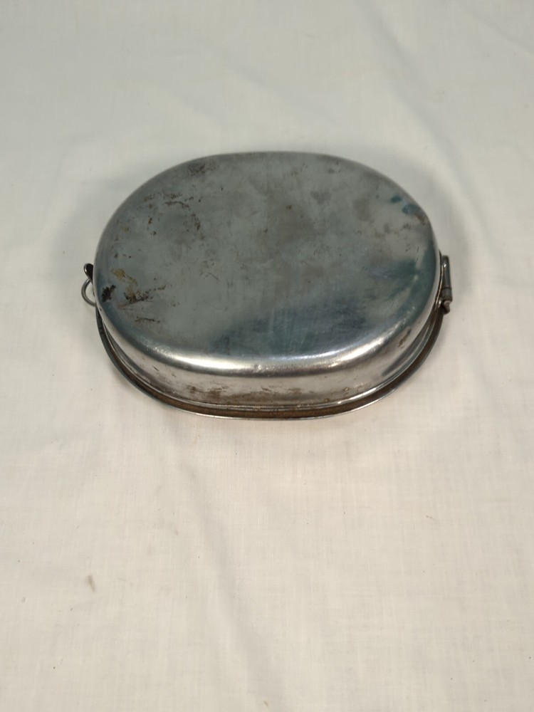 U.S. Army Mess Kit Dated 1945 Marked US E.A. CO WWII With Knife