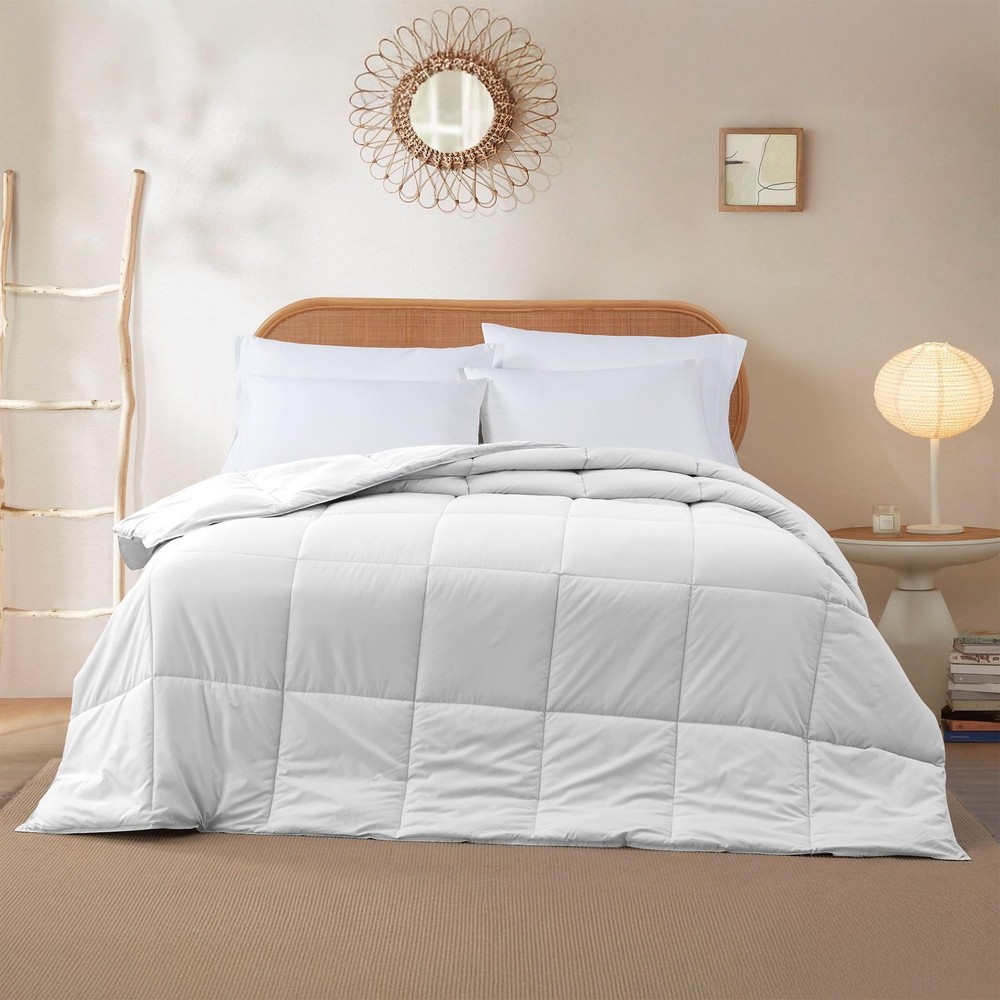 Modern Threads Down Alternative Reversible Comforter White/White Twin