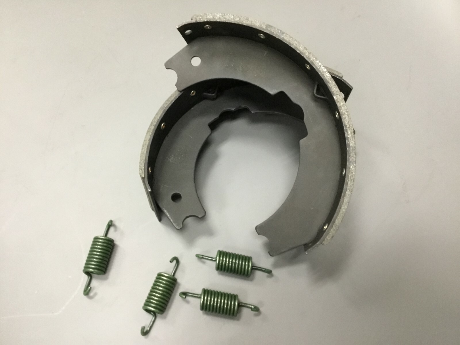 International 4300 Parking Brake Shoes and spring kit 10" x 3" ships today!